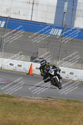 media/Nov-26-2022-Fastrack Riders (Sat) [[b001e85eef]]/Level 2/Session 3 Outside Turn 9/